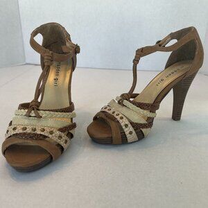 Madden Girl Irving Women’s Tan & Cream Heels Size 6.5